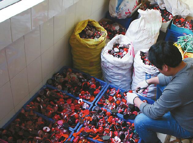 济南在用公章PVC材质居多 月报废几千枚使用销毁都有毒