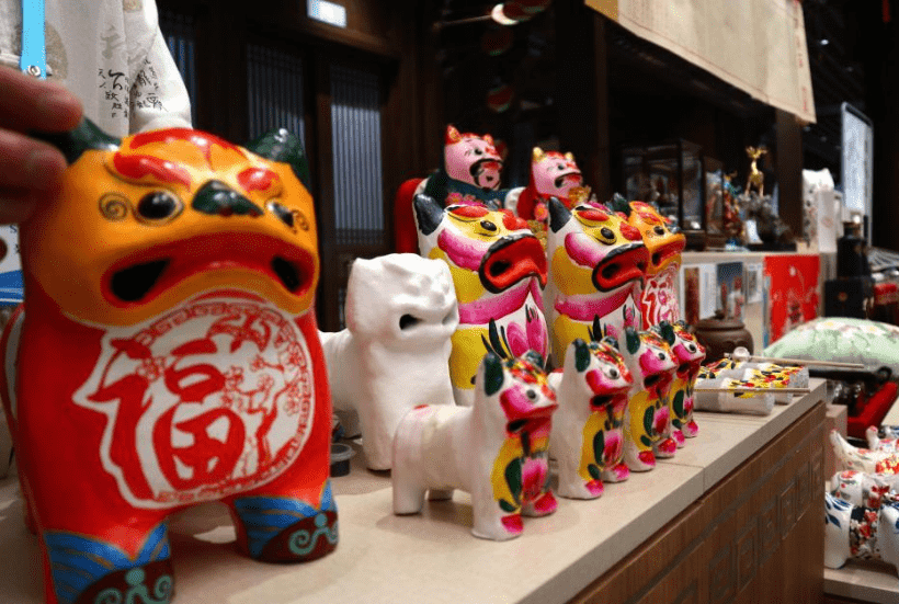 山东举办文创旅游商品展