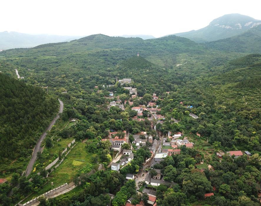 济南朱家峪村:留住百年古村貌 引得八方游客来