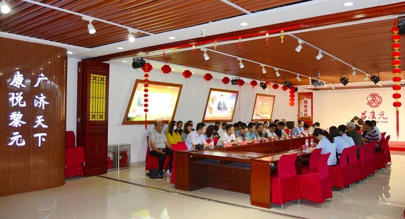 324d623b1b3391a450385f1b1c26e5c7.jpg 324d623b1b3391a450385f1b1c26e5c7.jpg