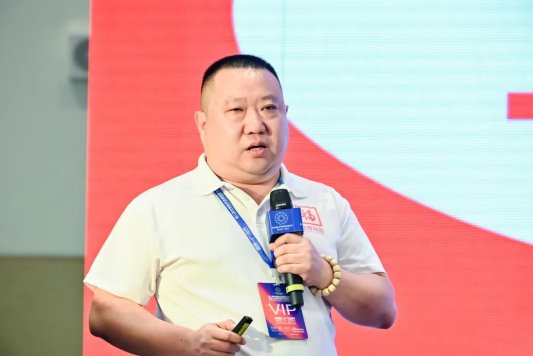 2a5335c18e4d3b492fbcd46cc537b2fa