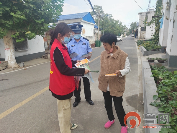 枣庄市市中区光明路街道开展预防养老诈骗主题宣传活动