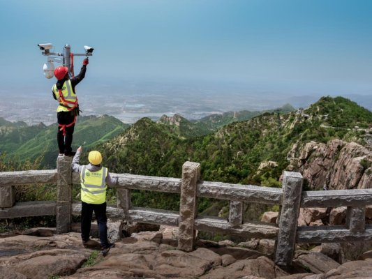 泰山5G基站维护、全景摄像头检修