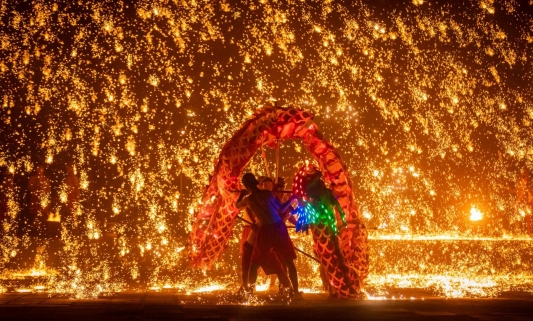 火龙钢花 摄影孔闯 (12)