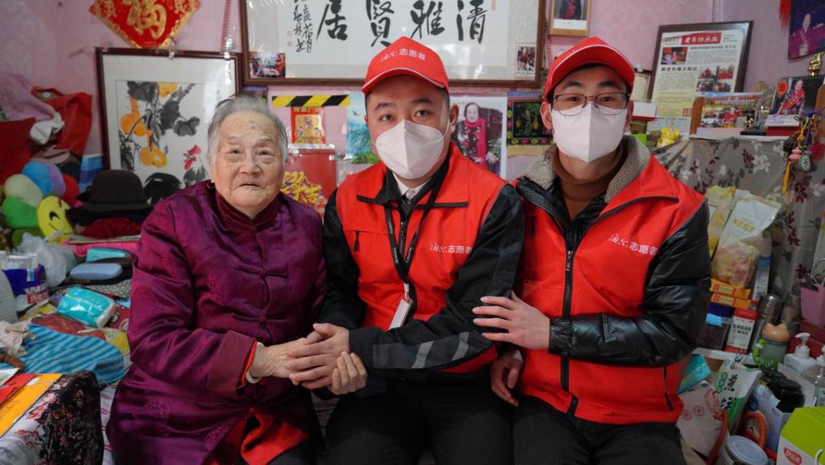 情暖新春！海尔智家“爱心来敲门”，温暖空巢老人心