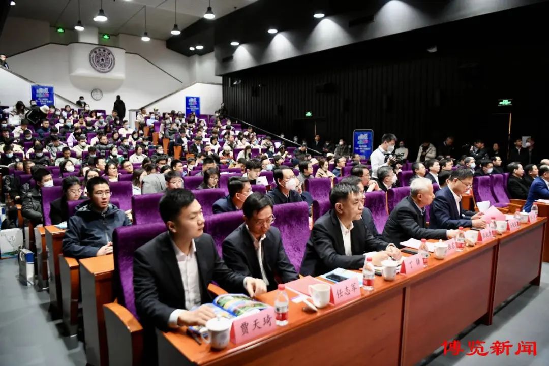 淄博市委书记马晓磊向北大、清华学子发出诚挚邀约