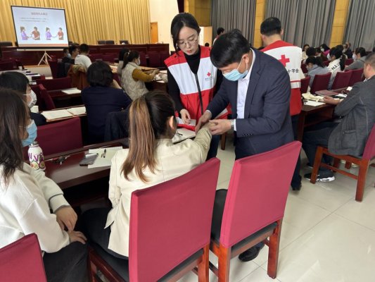 c00a7003b54cee017c03e6748a2b6f3