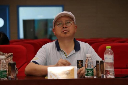 0040890c105a3ca05ee2de4a8568478