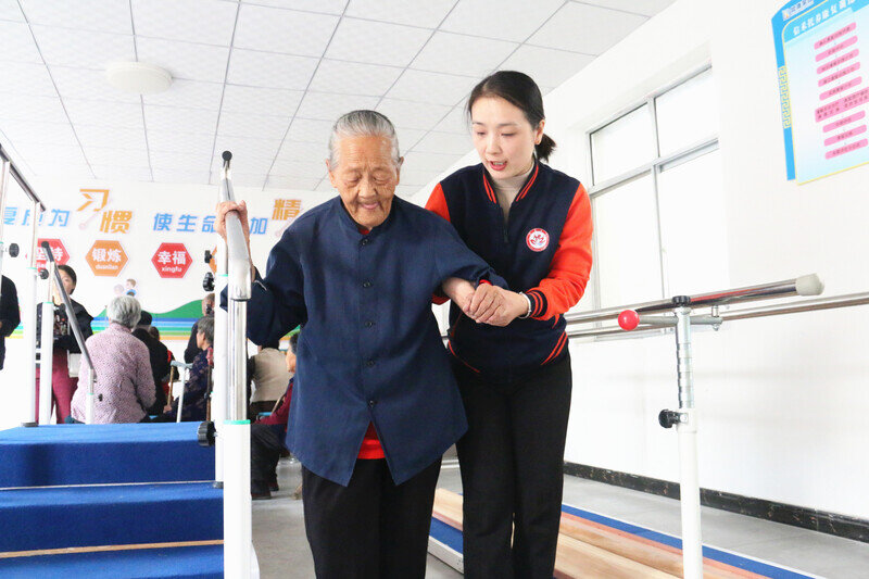 济南市残联领导调研指导莱芜区雪野街道“如康家园”残疾人之家建设情况