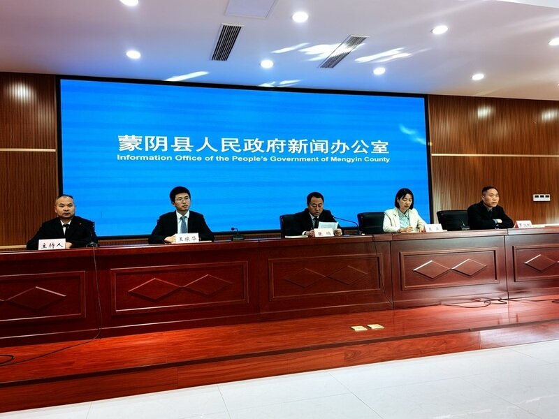 蒙阴县常路镇：为民服务敢钻矛盾窝办法总比困难多