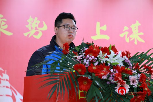 王广鹏代表科研生产团队发言