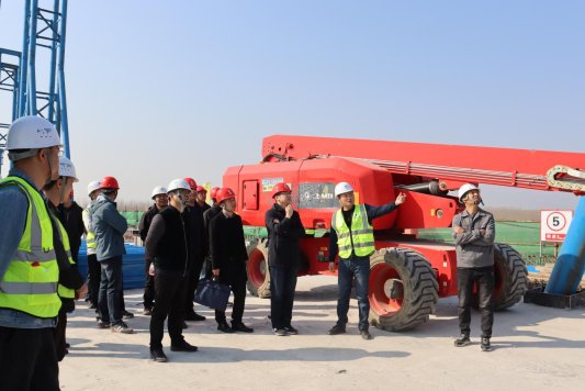 参观徒骇河系杆拱桥拱施工