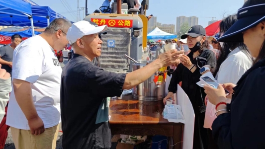 7117a5a8fb23dea0da56649c30504bc