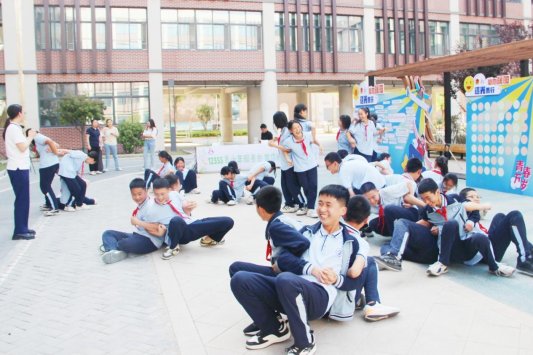 12355 心理市集---- 心理减压活动 (4)