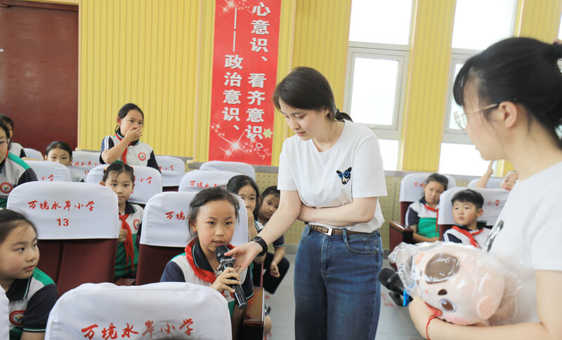 “明亮未来 从爱眼开始”泰安市妇幼保健院爱眼科普进校园