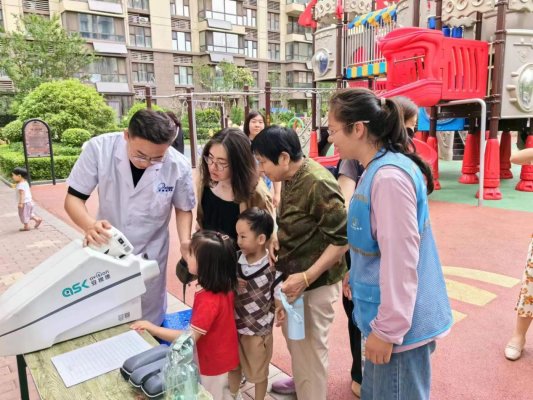 济宁市太白湖新区许庄街道滨湖社区开展“预防近视从我做起”全国爱眼日科普活动