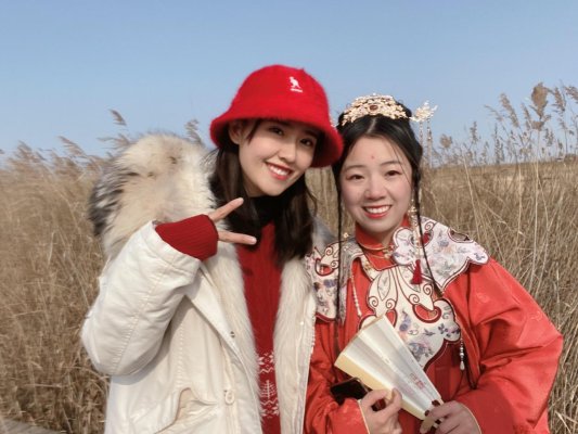 组织抖音达人进行东营采风,与2366万粉丝旅游博主房琪kiki一同拍摄宣传视频