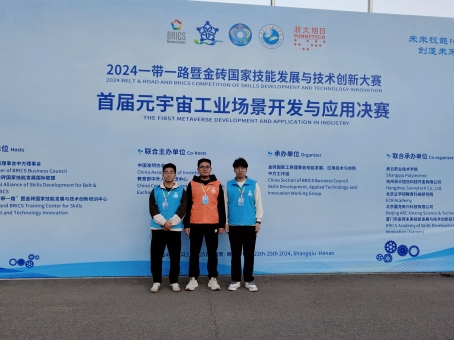 7699728b892cbb2edb5f1773daf0750