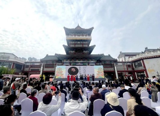1.第一段后面