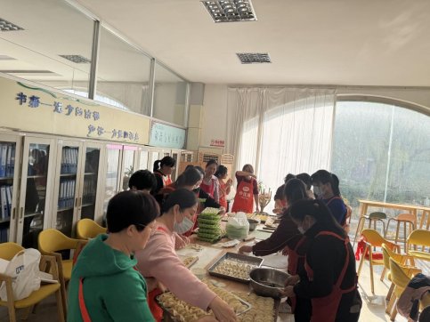 入户走访送温暖 关爱老人递真情——瑞众保险日照中支开展尊老爱老敬老主题活动