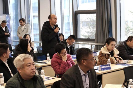 07b2a7b1091ed8ad5576901f957ba11