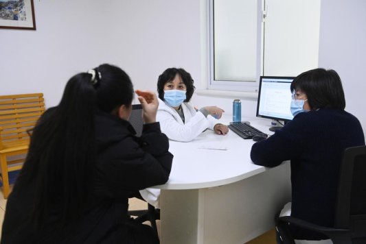 减重门诊多学科坐诊2