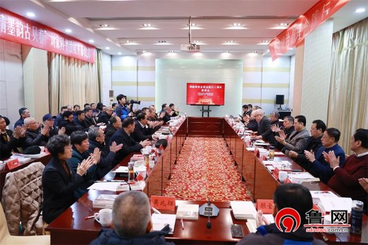 探讨兴企智慧 汇聚发展力量——周晓峰治企理念践行三周年座谈会在古贝春集团召开