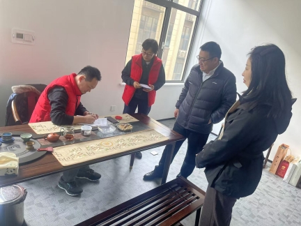 img_v2_556b8d3c-680c-4034-a501-6737397c15km