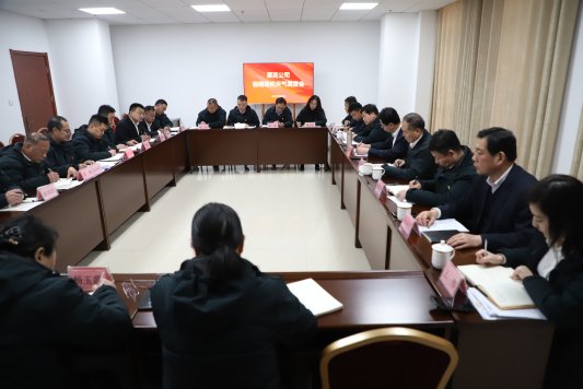 雨雪无阻 守护不止丨莱芜公交保障市民乘客低温雨雪天气安全出行