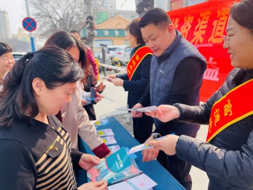 富德生命人寿滨州中心支公司315教育宣传活动走进黄河六路多家企业
