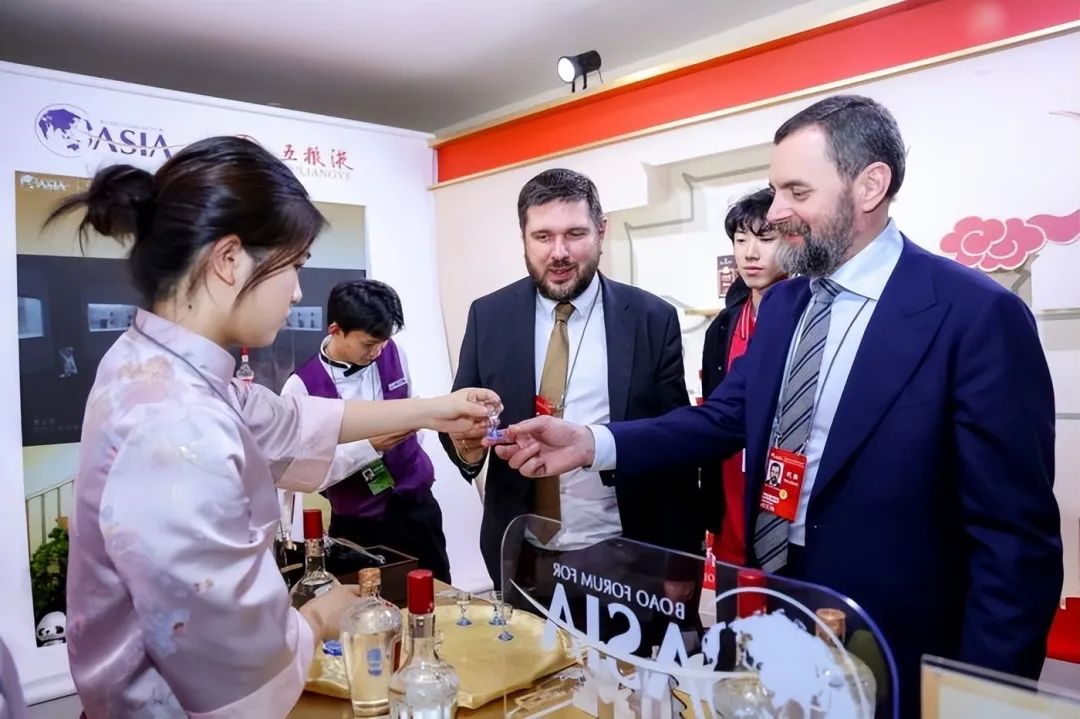 五粮液七度携手博鳌 向世界多维展现“大国浓香”国际化风采