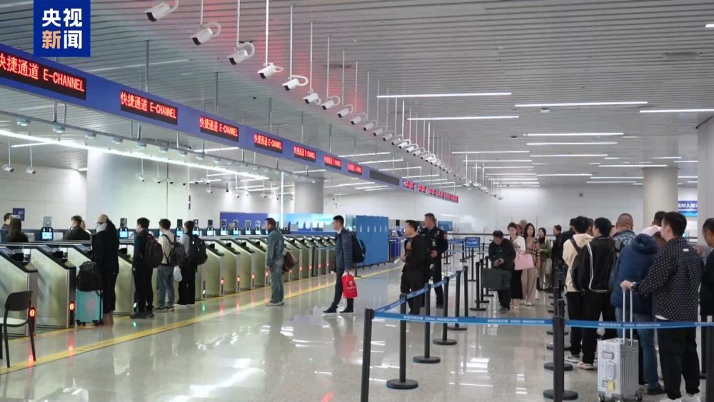 “短途游”成热门选择 清明假期日均客流预计破4000万