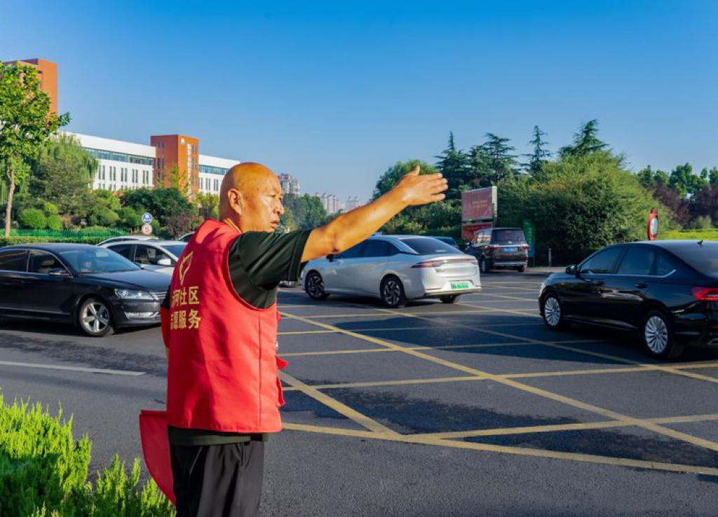 500余名“好人”带起1560余支志愿队伍，临沂罗庄志愿服务蔚然成风