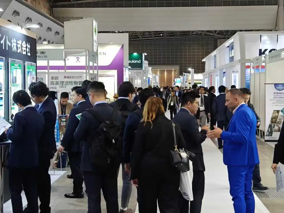 鲁南制药参加2025年世界制药原料日本展