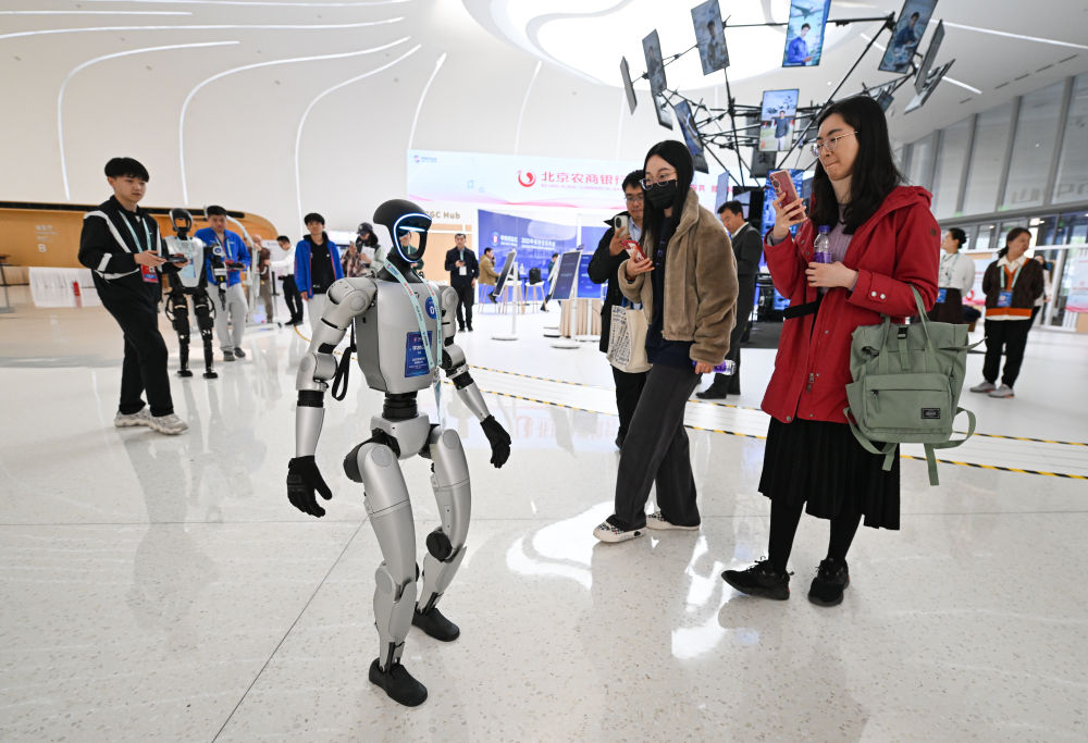 经济季报听信心︱从2025年首季成绩单看中国经济稳健开局