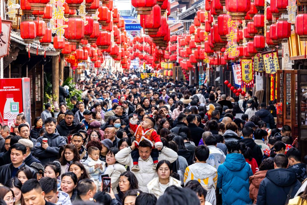 经济季报听信心︱从2025年首季成绩单看中国经济稳健开局