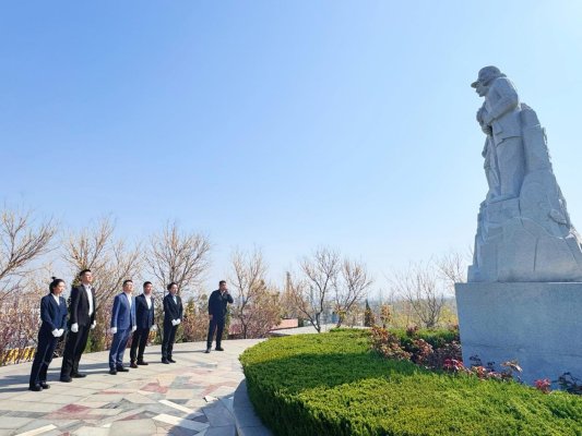 瑞众保险淄博中支党支部开展“缅怀先烈志 共铸中华魂”主题党日活动