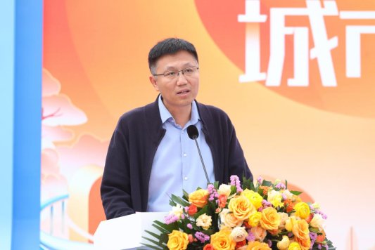 银丰Me公寓开园盛典暨“贤社区”揭牌仪式圆满落幕
