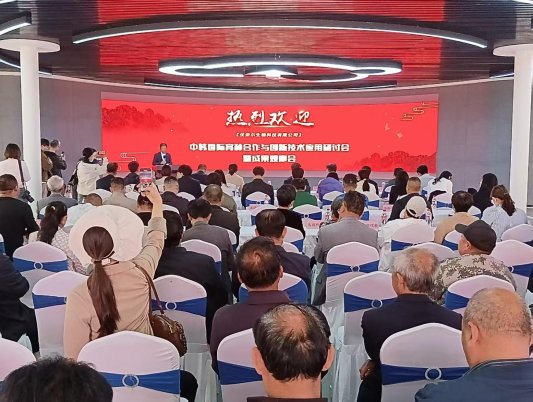 33787cc984b542be65143e3a5756805