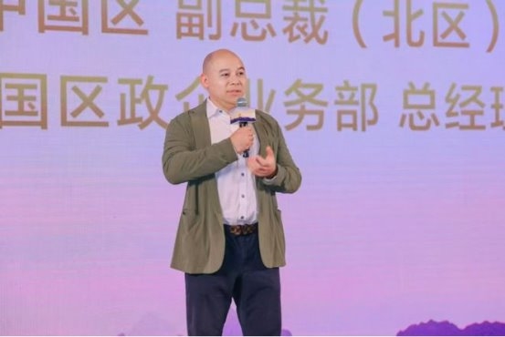 领创科技亮相2025华为终端政企合作伙伴大会湖北站 教育终端安全管控方案获表彰