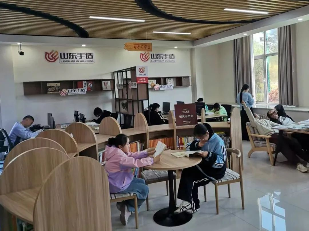 菏泽鲁西新区岳程街道:打造全民阅读生态,共筑文化繁荣新篇