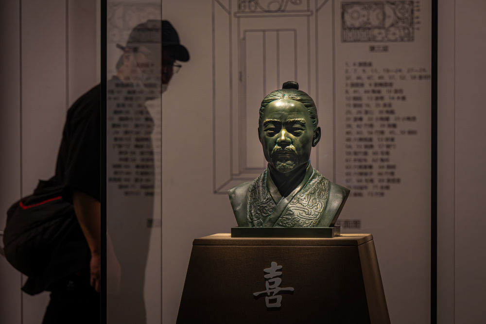 镜观·回响丨荆楚文脉长 大江孕新章