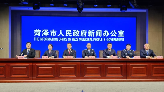 去年，菏泽市国内专利授权7737件，同比增长20.5%