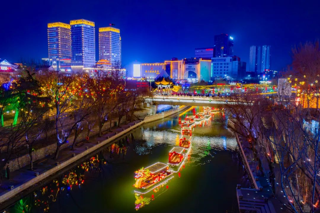 当孔孟之乡邂逅机器人大会：一场跨越千年的文明对话正在展开