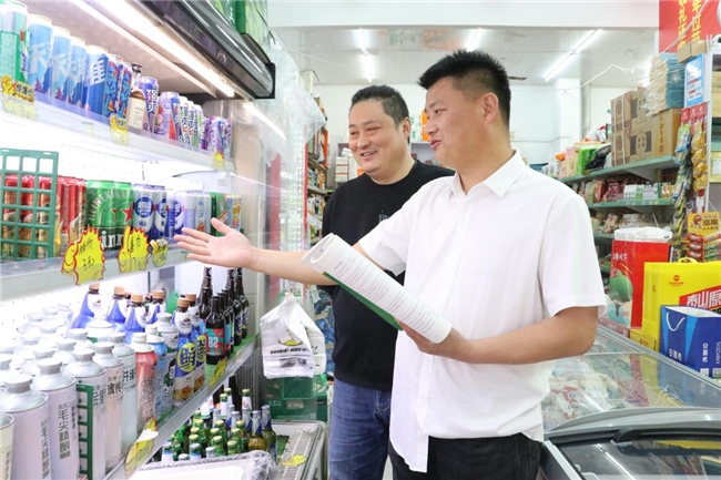 从烟酒店到社区好邻居：惠乐家"变身"记