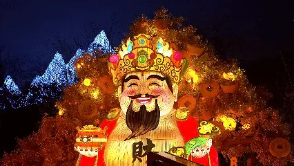 灯彩幻梦奇境漫游，自贡灯会五一邀你体验假日“奇幻游”