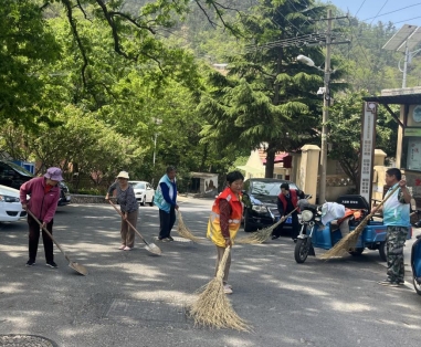 1fdc0681193ccf2401f0e5be2453ca8