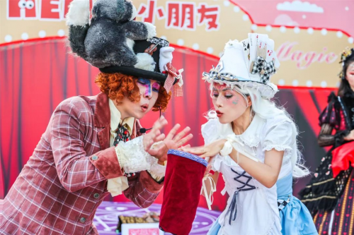 灯彩幻梦奇境漫游，自贡灯会五一邀你体验假日“奇幻游”