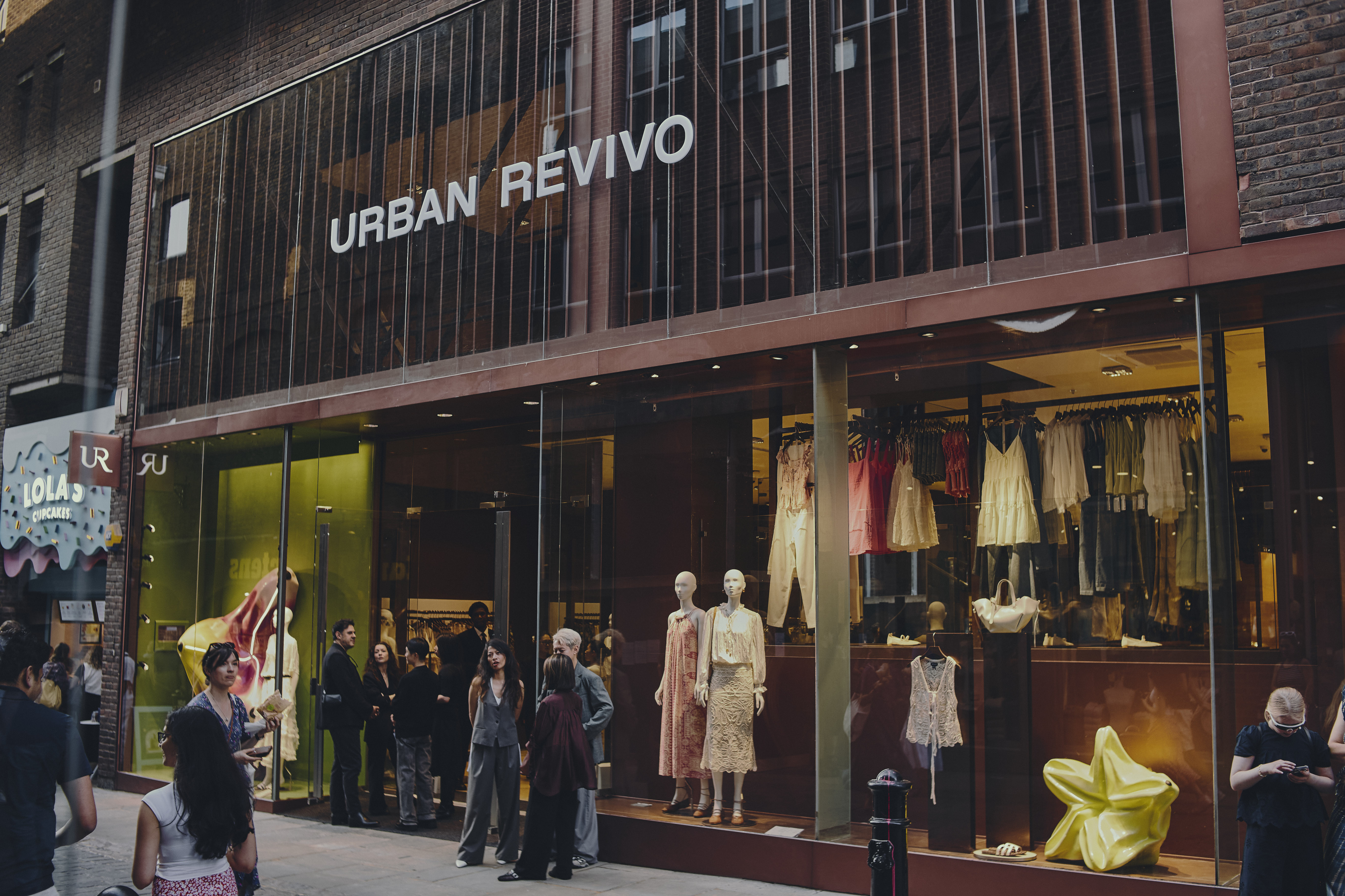 URBAN REVIVO伦敦科文特花园新店盛大启幕，彰显全球化雄心