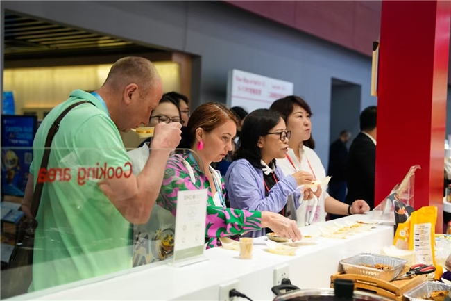 珠江桥牌闪耀第137届广交会，展现中国味道与创新活力